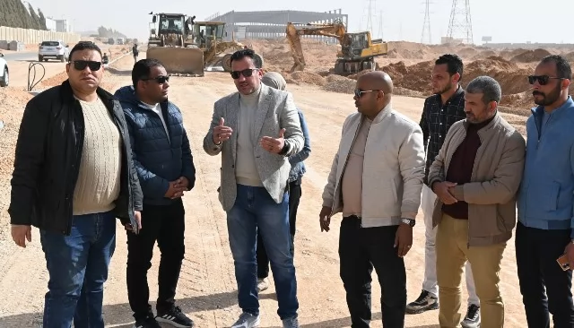 خطوة هامة من جهاز العاشر من رمضان فى مشروع قطار البضائع.. بالصور