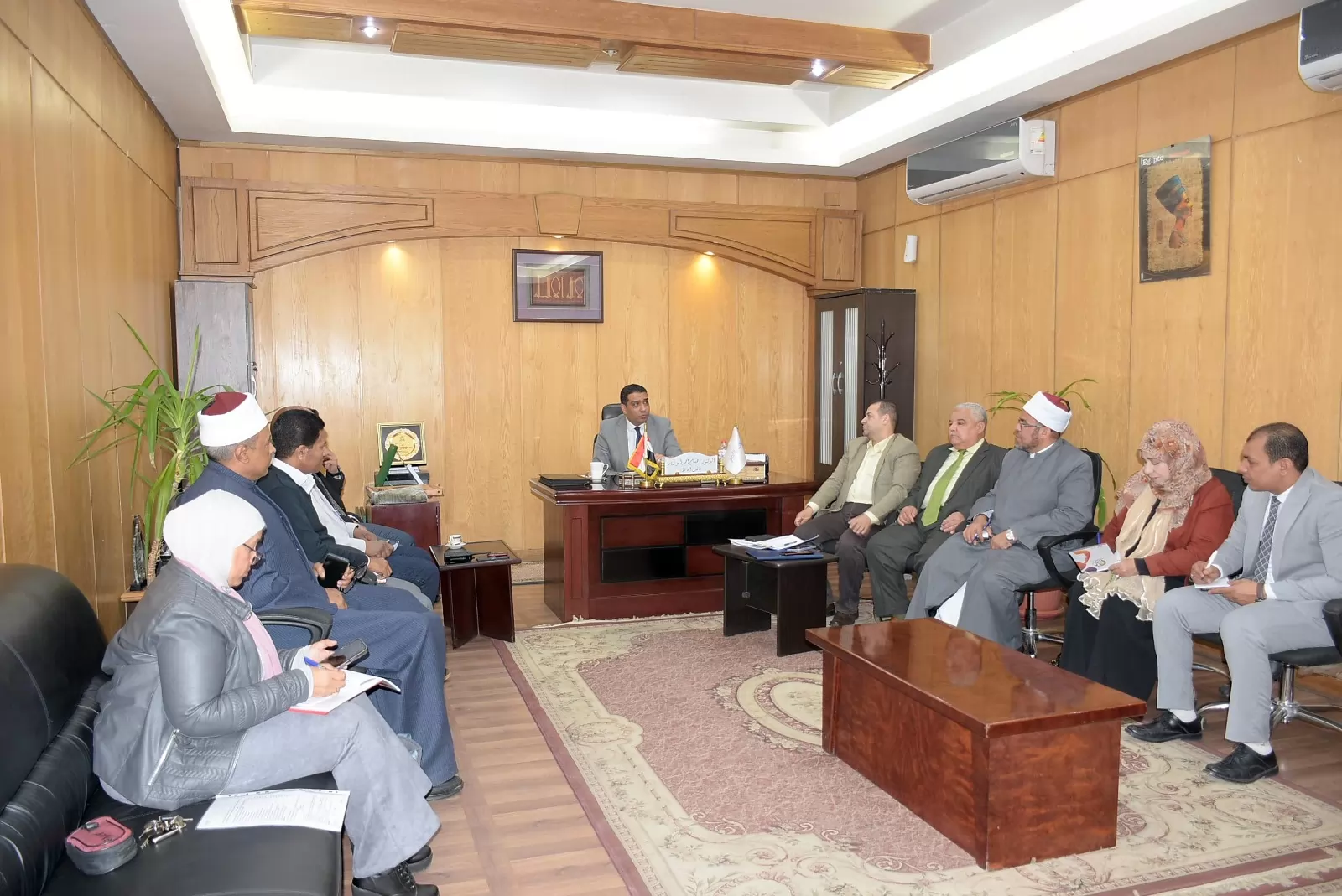 نائب محافظ الأقصر يترأس اجتماع اللجنة المحلية الدائمة 