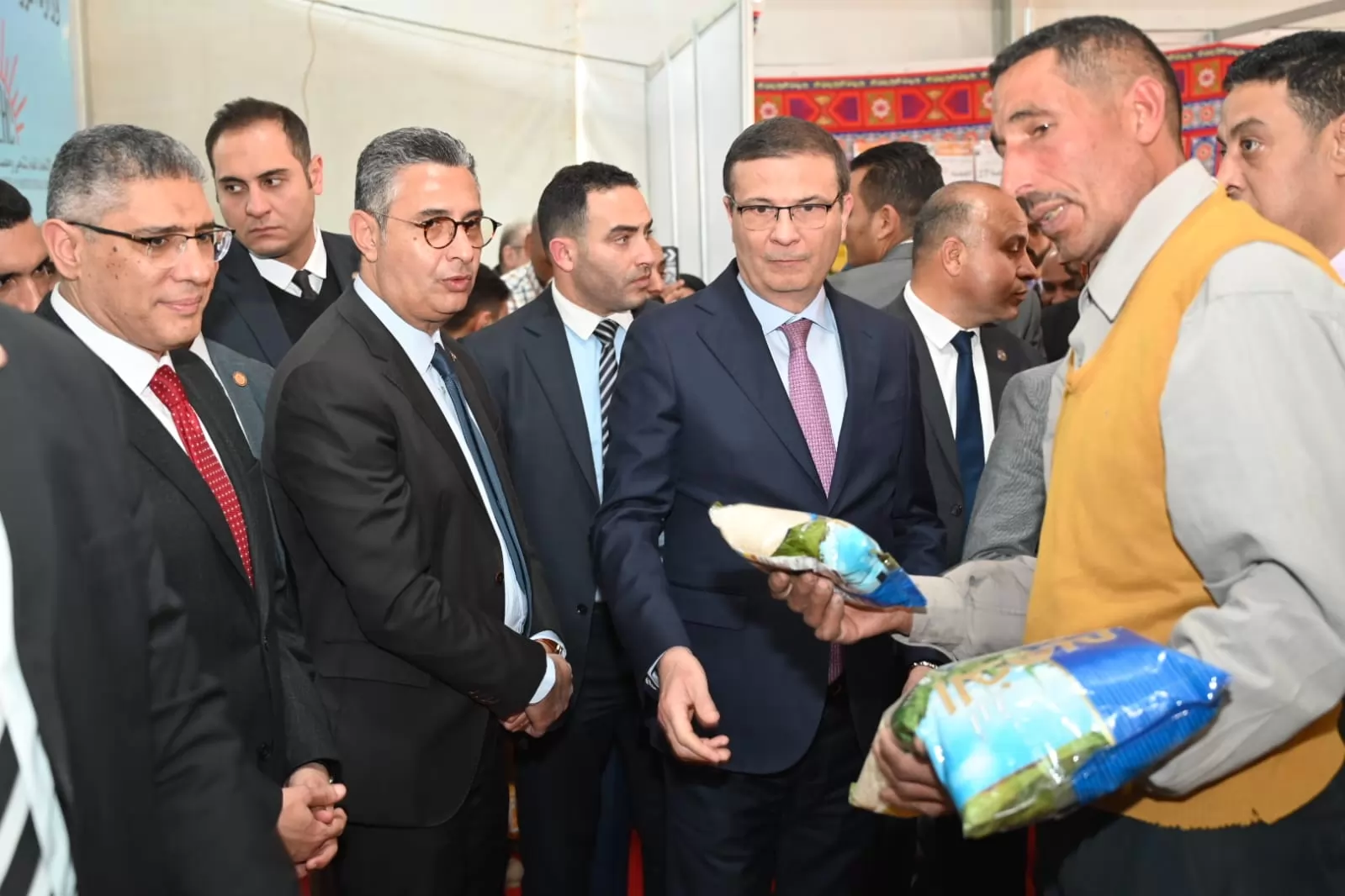 محافظ الجيزة:توفيرمختلف السلع ومتطلبات الأسرمع قرب حلول شهر رمضان