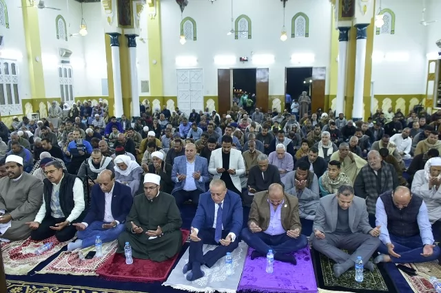 محافظ الأقصر يشهد الاحتفال بليلة النصف من شعبان 