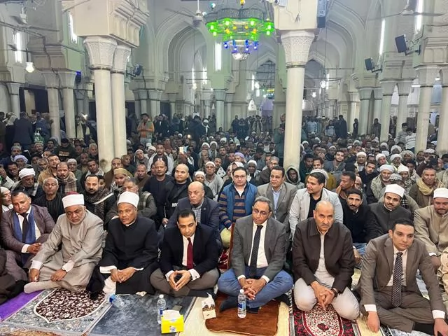 محافظ قنا يشهد احتفالية النصف من شعبان بمسجد سيدي عبدالرحيم