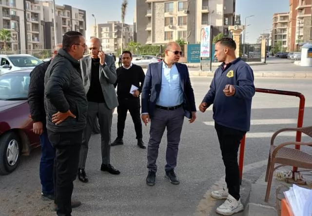 تفاصيل زيارة قيادات هيئة المجتمعات العمرانية إلى مدينة الشروق.. ب