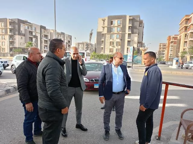 تفاصيل زيارة قيادات هيئة المجتمعات العمرانية إلى مدينة الشروق.. ب