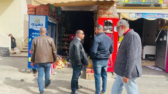 المخالفين على صفيح ساخن فى حدائق العاصمة بسبب مطاردات الجهاز.. با