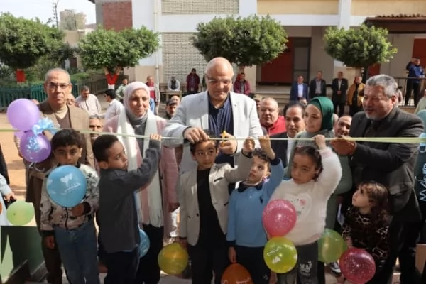 محافظ القليوبية يفتتح مدرستين جديدتين بكفر شكر