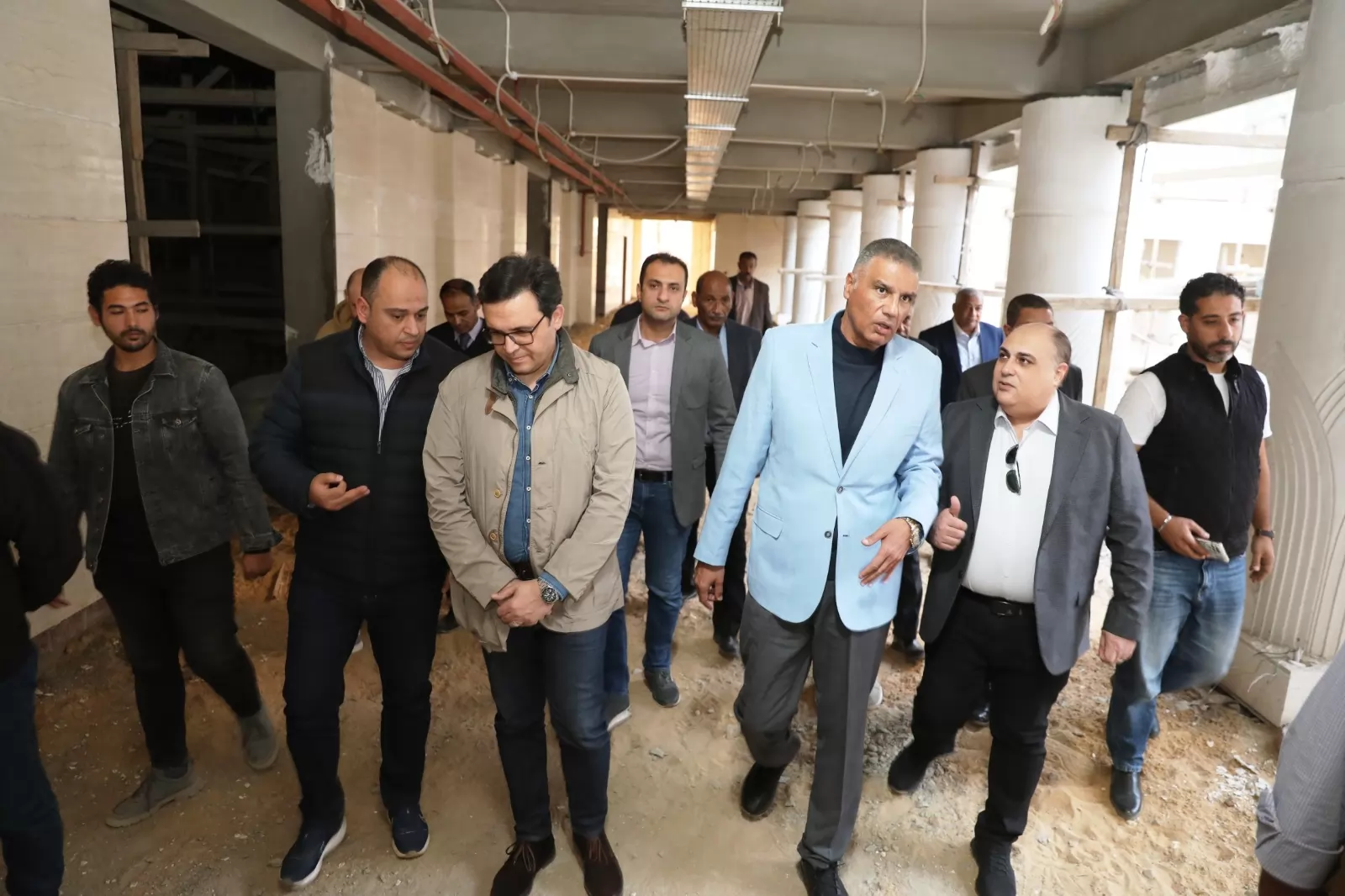 وزير الثقافة ومحافظ أسوان يتفقدان مشروع احلال وتجديد قصر الثقافة