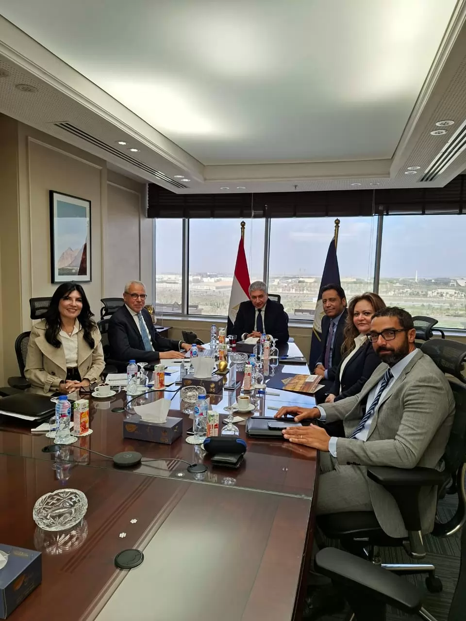 وزير السياحة يناقش تنفيذ خطة تسويقية متكاملة لمتحف الحضارة المصري