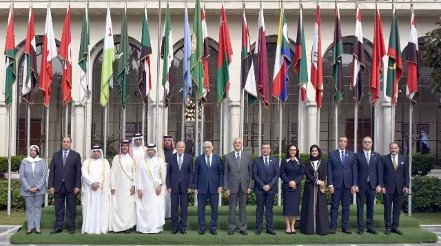 النائب العام المصري ونظيره القطري يزوران امين جامعة الدول العربية