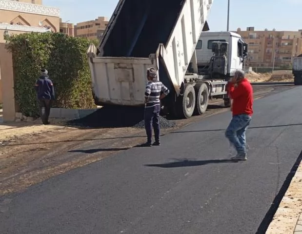 تعرف على أحدث مشروعات الطرق الجديدة فى مدينة الشروق.. بالصور