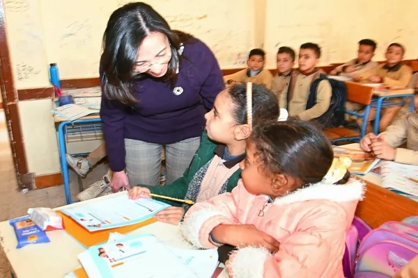 إقالة مديرة مدرسة بني عبد الباقي سرور نعيم بقراقص بمركز دمنهور