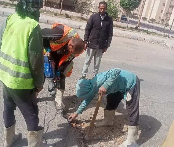 رئيس جهاز العاشر يتابع أهم الأعمال الخدمية بالأحياء والمناطق الصن