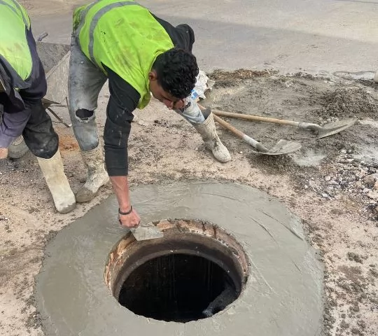 رئيس جهاز العاشر يتابع أهم الأعمال الخدمية بالأحياء والمناطق الصن