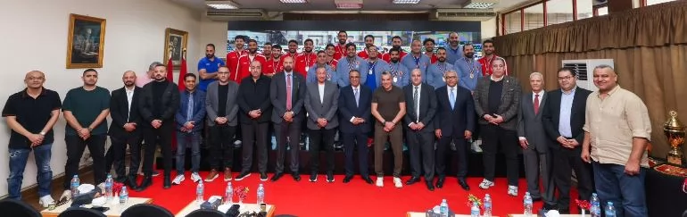 اتحاد السلة يسلم الأهلي كأس دوري المرتبط