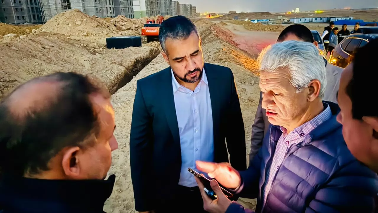 جولة موسعة لرئيس الجهاز لمتابعة الإسكان الأخضر .. صور