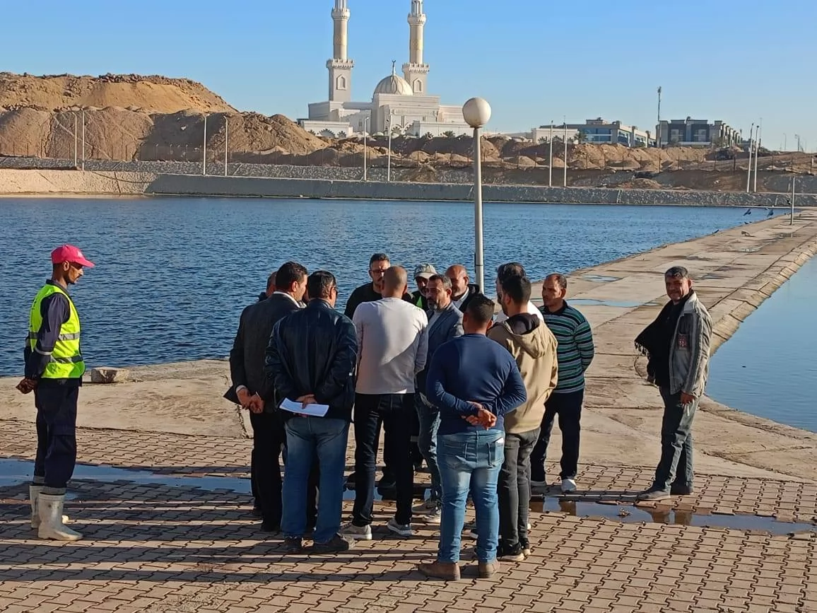 رئيس جهاز الشروق يتابع رفع كفاءة محطة المعالجة الثلاثية .. صور
