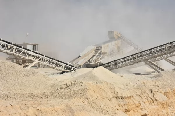  إ فتتاح أول محاجر مرخصة على مستوى الجمهورية بالوادي الأسيوطي