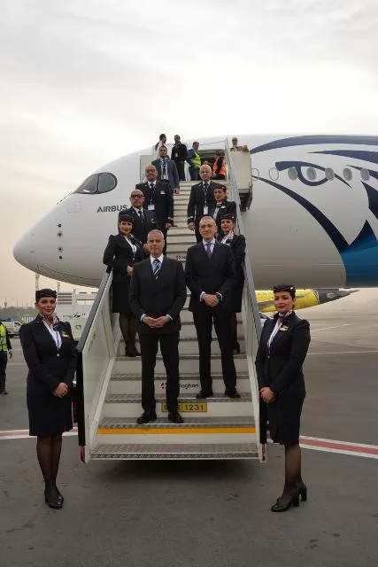 وصول أول طائرة لمصر للطيران من طراز الايرباصA350-900 إلى مطار 