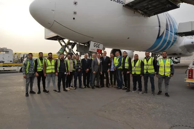 وصول أول طائرة لمصر للطيران من طراز الايرباصA350-900 إلى مطار 