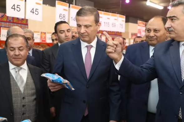 فاروق: الشراكة مع القطاع الخاص ركيزة أساسية لتخفيف الأعباء عن الم