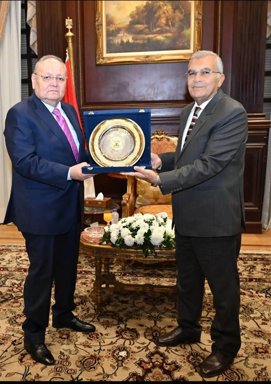 رئيس مجلس الشيوخ يستقبل رئيس مجلس الدولة 