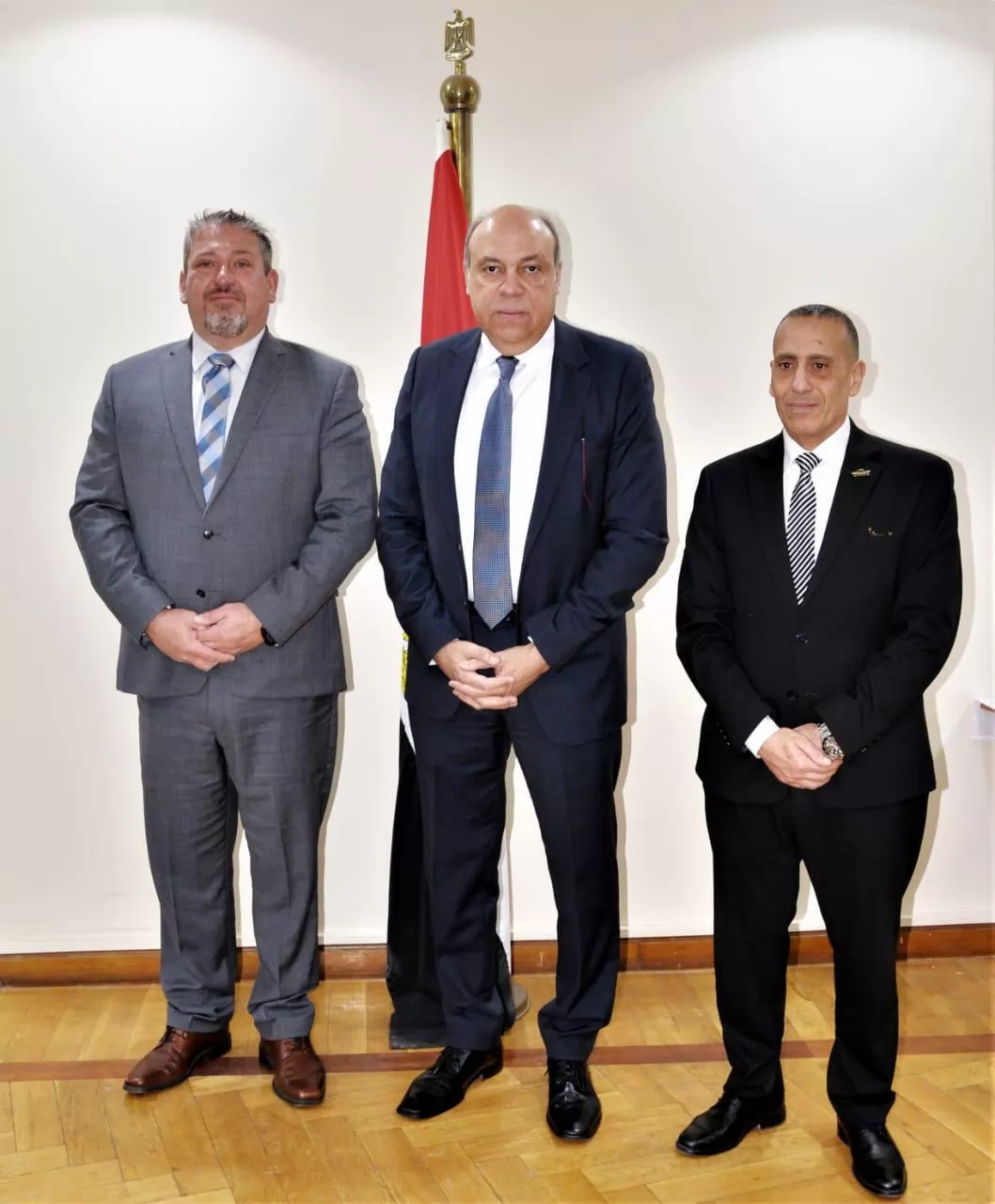 وزيرالطيران يلتقي وفد إدارة الطيران الفيدرالي الأمريكية (FAA)