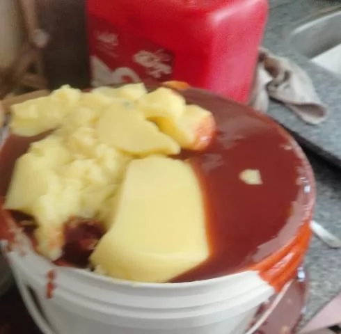 جهاز مدينة بدر وهيئة سلامة الغذاء يضبطان 28 كيلو أغذية فاسدة.. صو