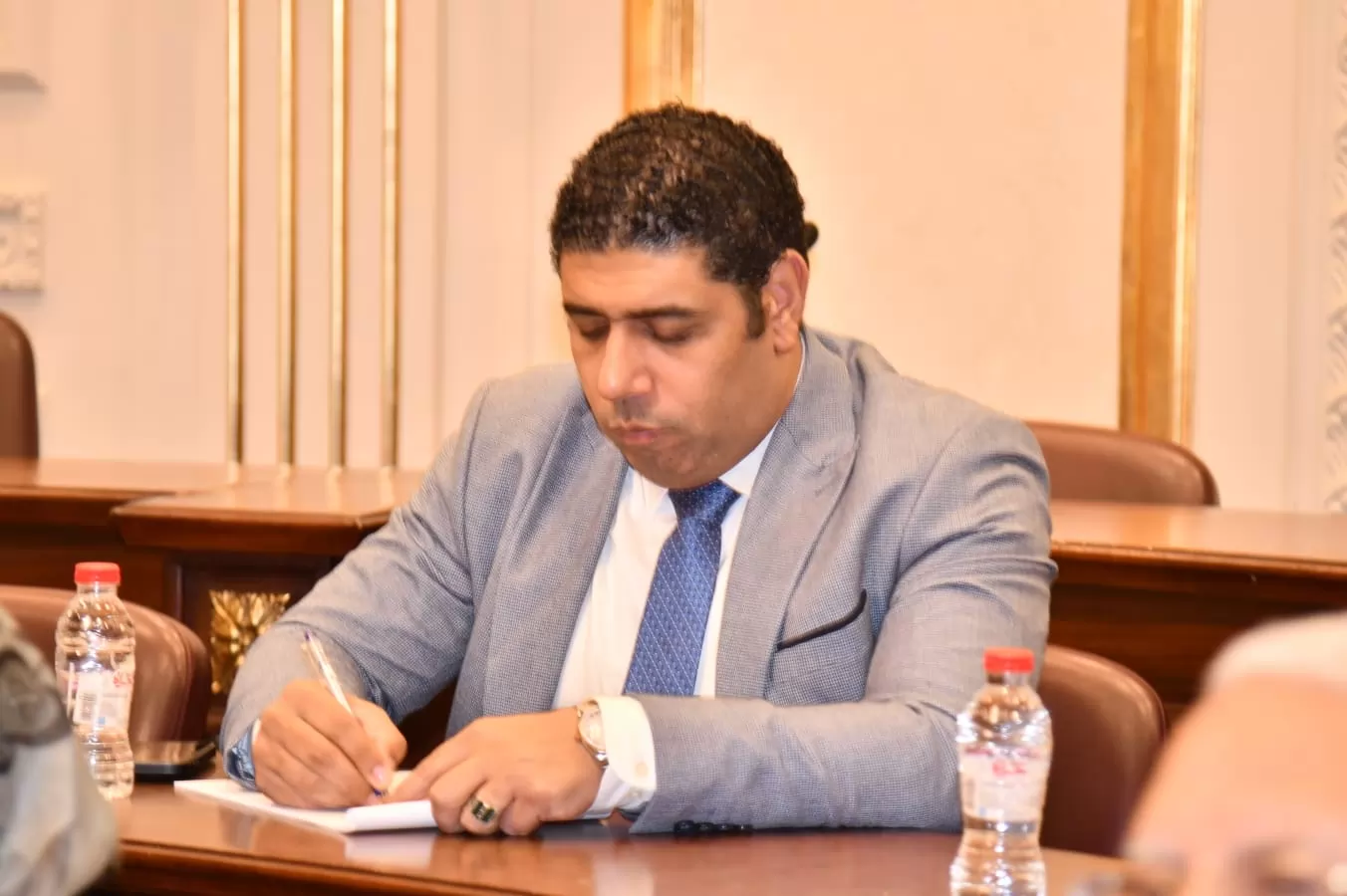 مشروع متكامل لتطوير وتعظيم الاستفادة من مركز البحوث الزراعية أمام مجلس الشيوخ 