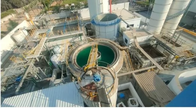 أسباب العقوبات الرادعة من رئيس جهاز العاشر لأصحاب المصانع.. بالصو