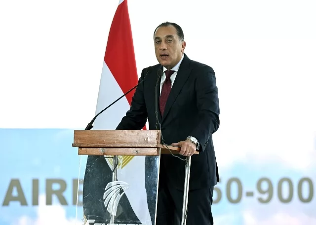 مدبولي: الإضافة لأسطول مصر للطيران تأتي ضمن الرؤية الشاملة التي و