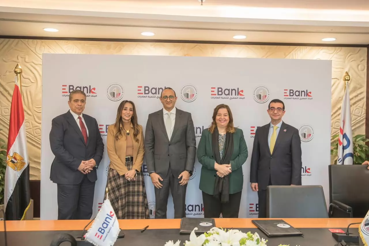 مي عبد الحميد تزف بشرى سارة لمحدودي ومتوسطي الدخل