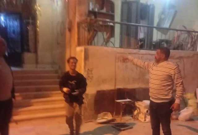 حملة ليلية خاطفة من جهاز مدينة بدر على إشغالات الزهور والريحان.. 