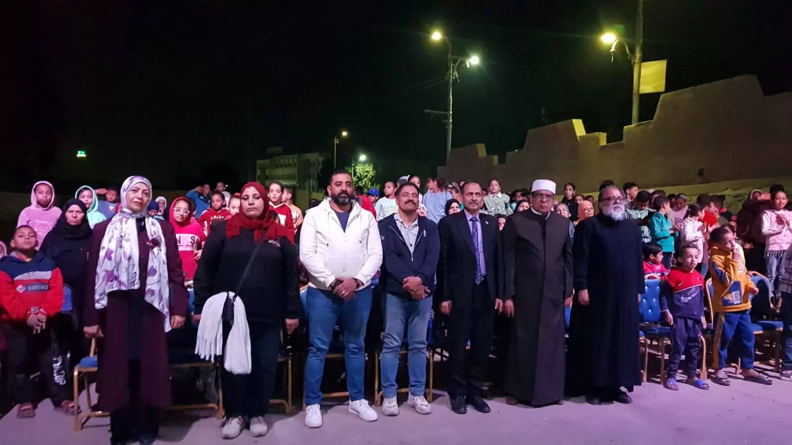 المسرح المتنقل يواصل فاعلياتة بقرية ابو فليو بالمنيا 