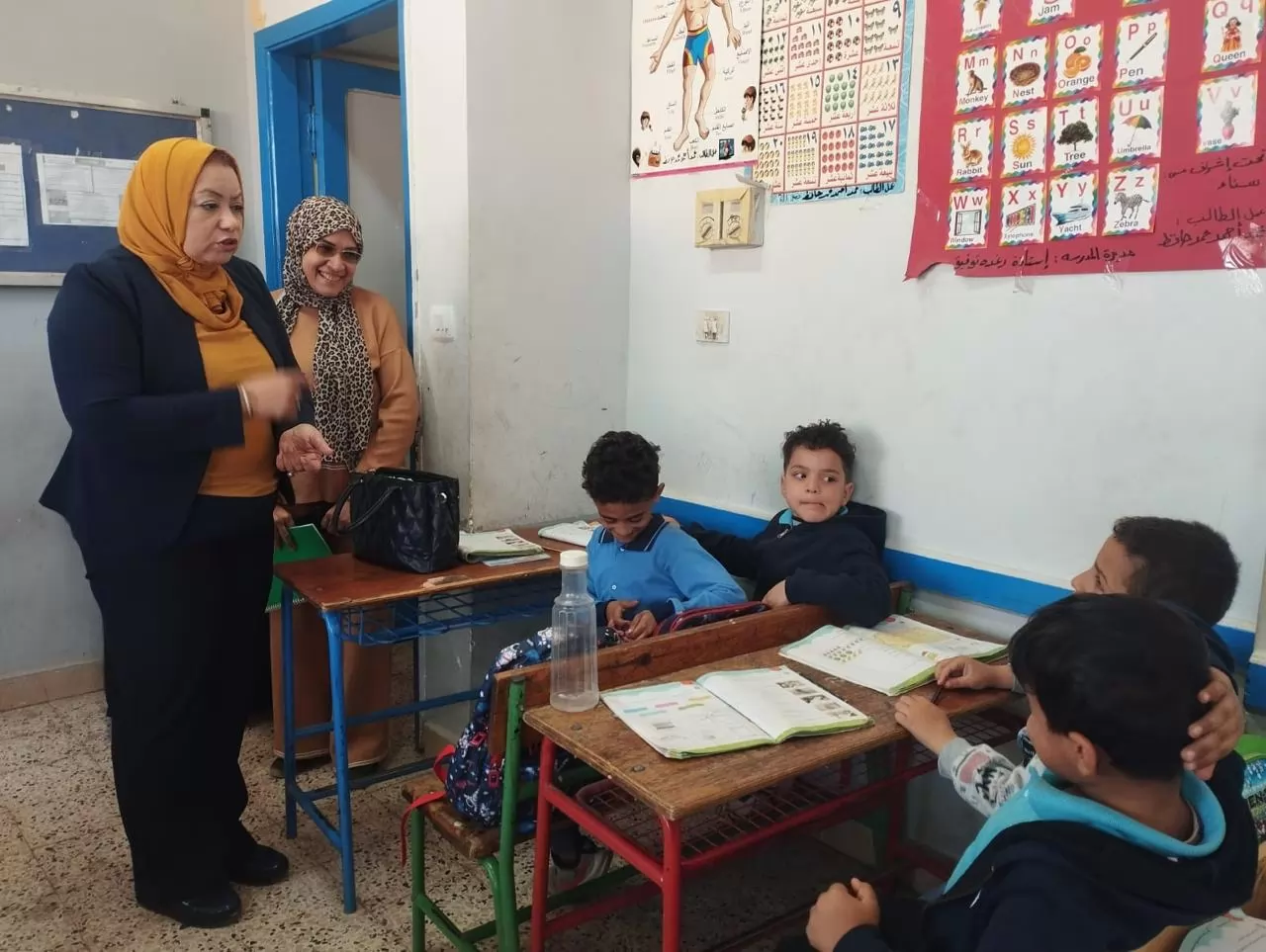 جولة تفقدية لمديرتعليم جنوب سيناءلمتابعة انتظام الدراسةبشرم الشيخ