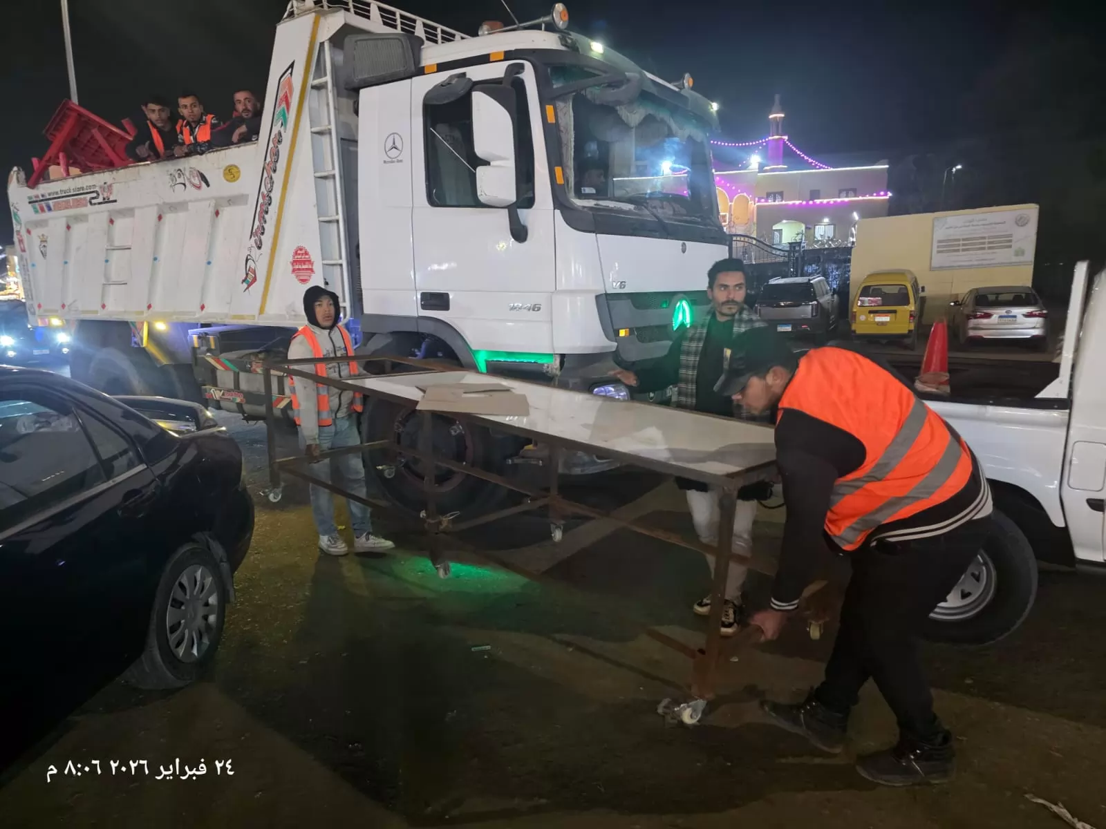 حملة مكبرة لإزالة الإشغالات بأكتوبر .. صور