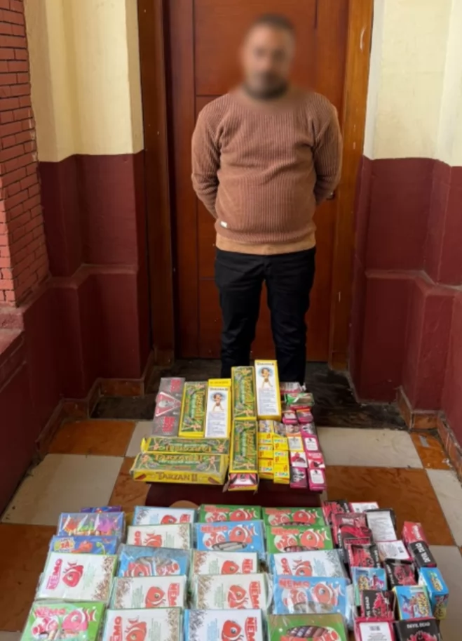 حملات أمنية مكثفة لملاحقة تجارالألعاب النارية