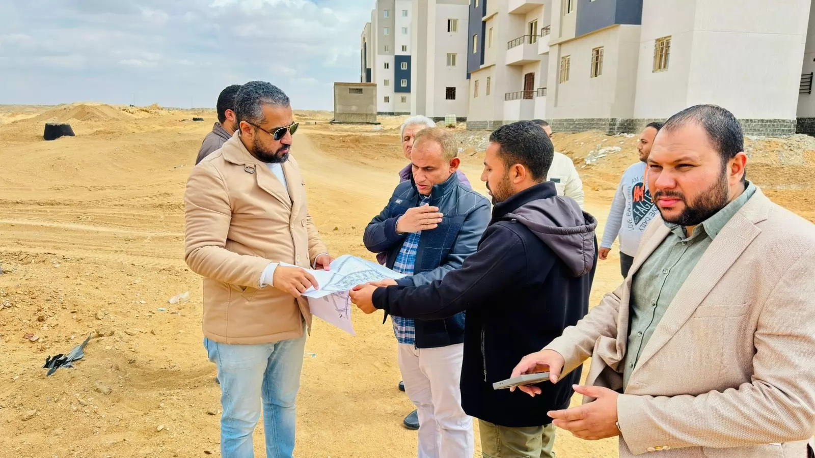 محمود مراد يتابع تنفيذ 