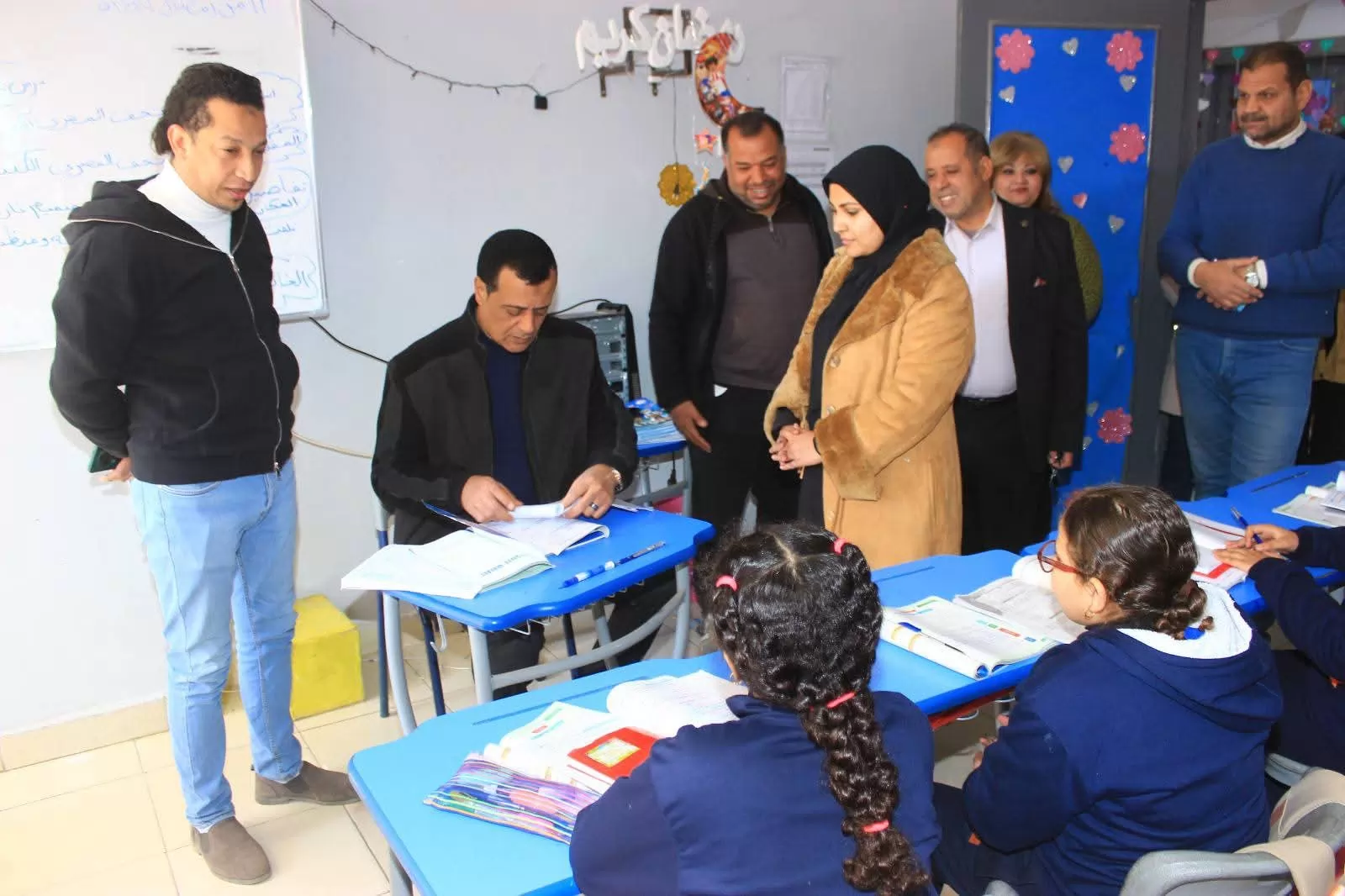 مديرتعليم سوهاج يتابع انتظام الدراسة بمدارس إدارة أخميم التعليمية