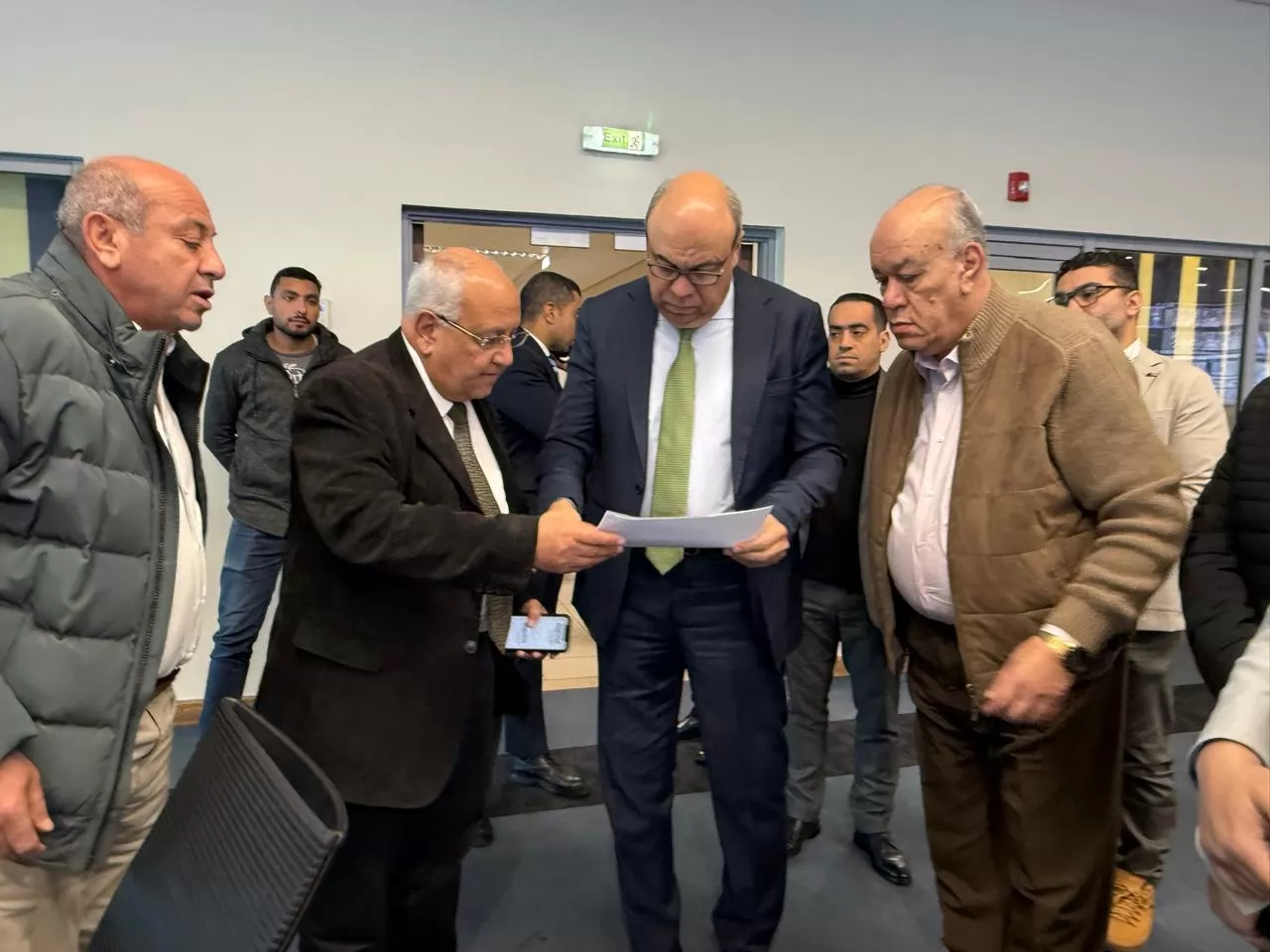 رفع درجة الإستعداد القصوى بجميع المطارات و الإلتزام بأعلى معايير السلامة