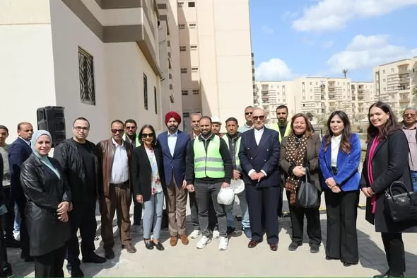 رئيس البنك الدولي يتفقد وحدات 