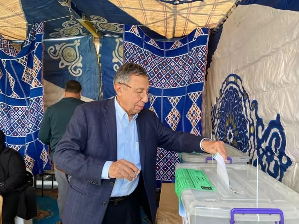 المهندس محمود عثمان يدلي بصوته في انتخابات نقابة الاسماعيلية..صور