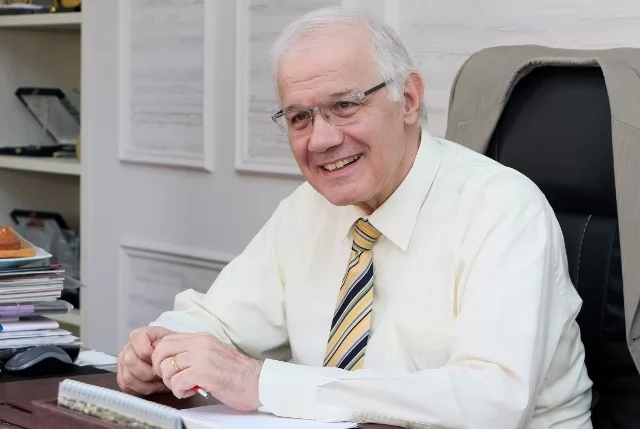 طلاب الجامعة المصرية الروسية يحصلون على 5 ميداليات بمسابقة هواوى.