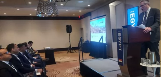 وفد وزارة البترول يسلط الضوء على قطاع التعدين المصري في كندا