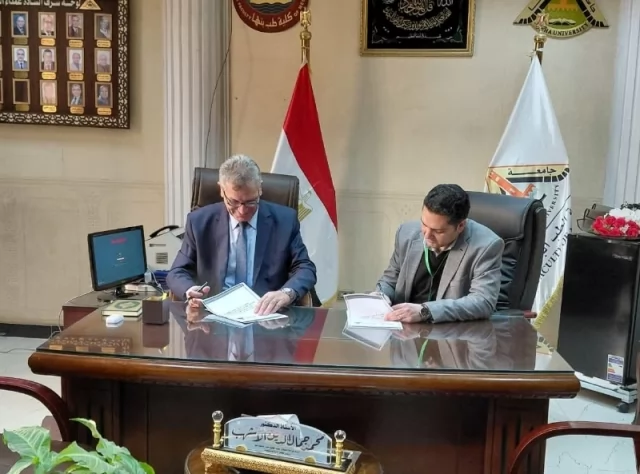تعاون بين جامعة بنها وGrifols لدعم التبرع بالبلازما  