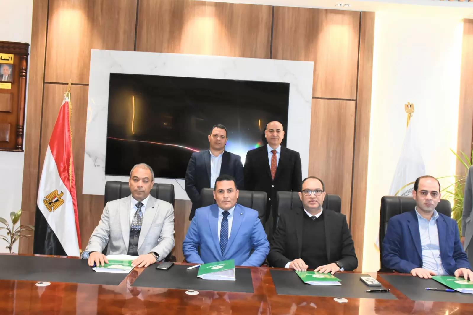 توقيع بروتوكول تعاون بين عميد الطب البيطرى ورئيس جهازالسادات 