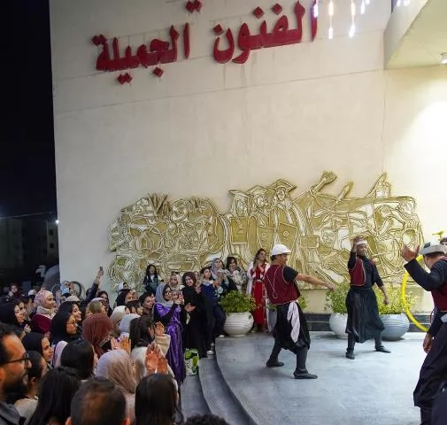 الجامعة المصرية الروسية تنظم حفلات إفطار للطلاب وسط أجواء مبهجة..