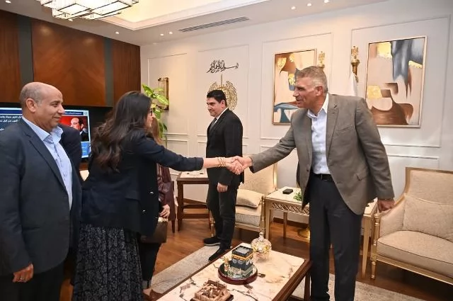محافظ جنوب سيناء يبحث مع وزير السياحة والآثار سبل تنشيط  السياحة