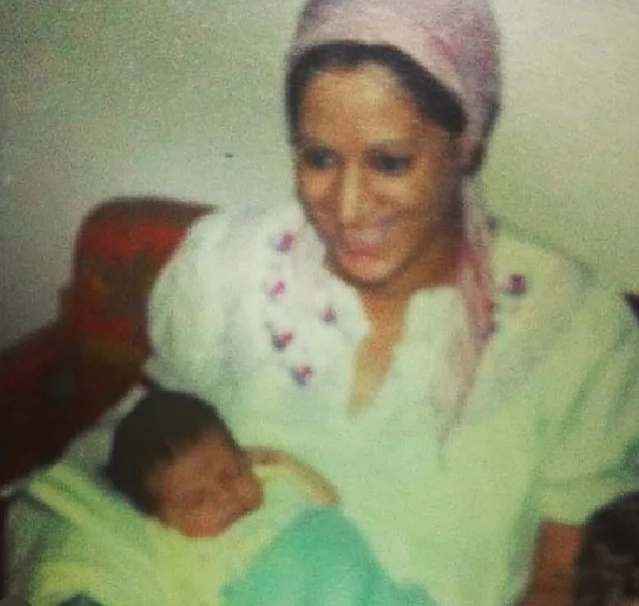 فى عي الام.. طارق صبرى يوجه رسالة مؤثرة لوالدته الراحلة