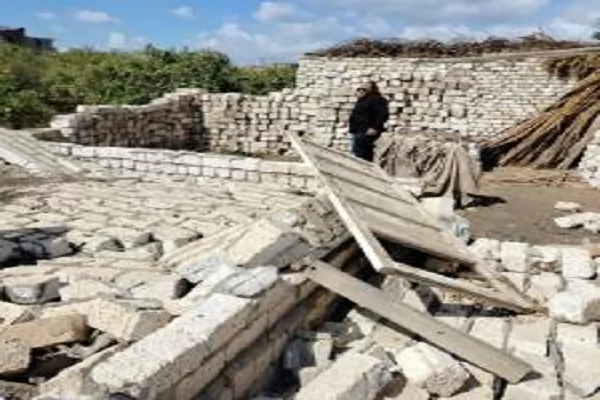 محافظ القليوبية يتابع إزالة التعديات على الأراضي الزراعية بـ3 مدن