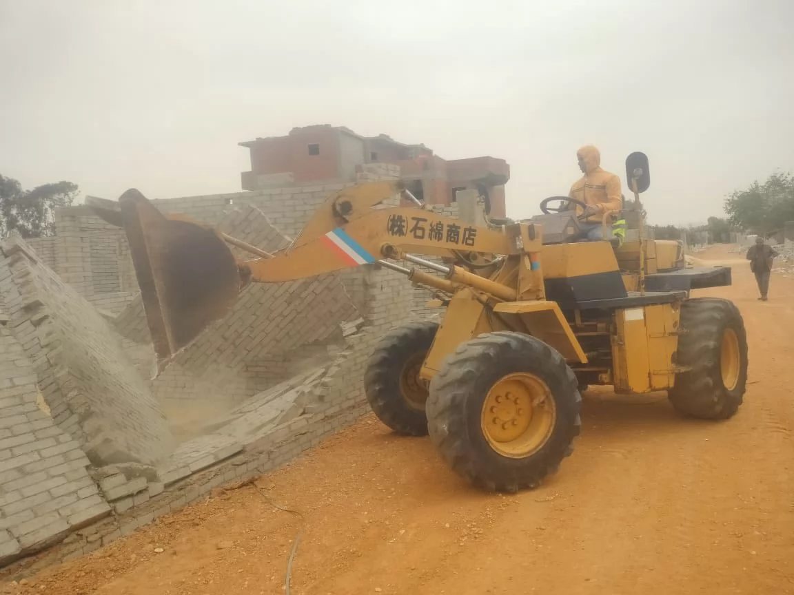 جهاز العبور الجديدة يضرب بيد من حديد ضد التعديات .. صور