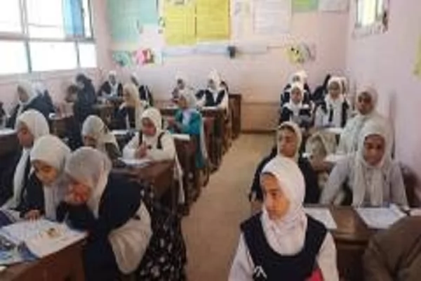 إنتظام الدراسة بمدارس دمياط عقب أجازة عيد الفطر